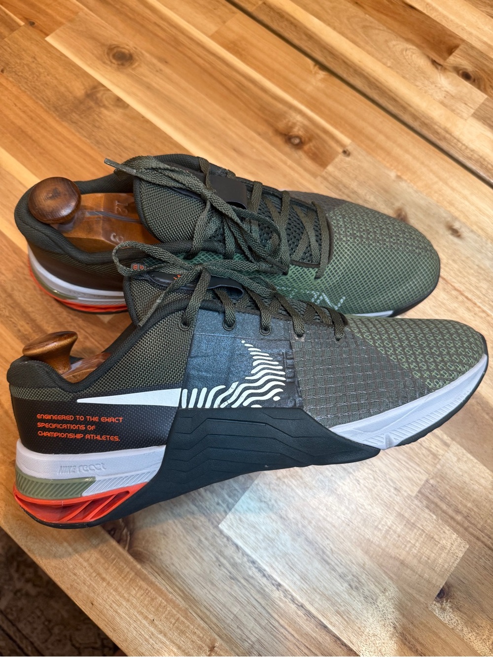 Men’s Nike Metcon 7 training shoes - Picture 2 of 7